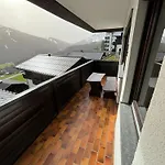 Modernes In Traumkulisse Auf 1200 M 아파트
