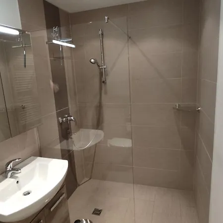 アパート Modernes Mit Panoramablick Und Skibus *