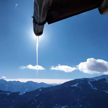 アパート Modernes Mit Panoramablick Und Skibus